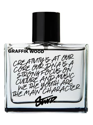 Graffik Wood by Pull & Bear bottle