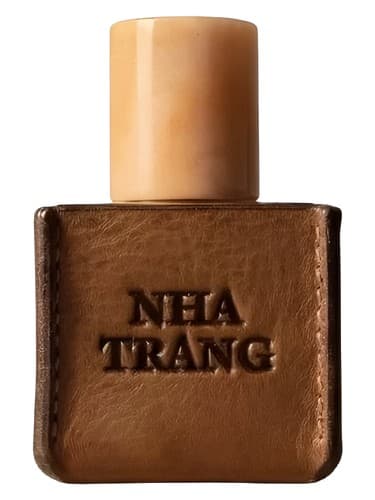 Nha Trang: Ya Chuan by Ensar Oud bottle
