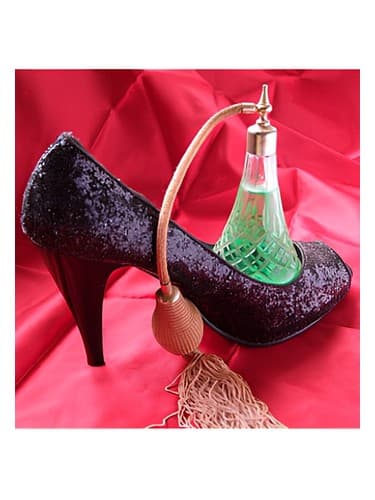 Scarlet by Bud Parfums bottle