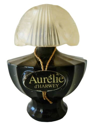 Aurélie d'Harwey by Riachi bottle