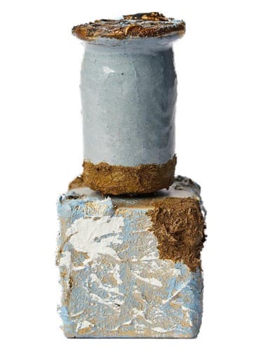 Mioritic - Extrait de Folklore by Adi Ale Van bottle