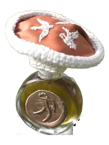 Moss by Fang Aromatherapy bottle