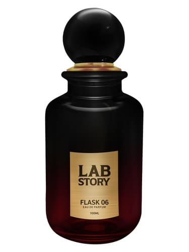Flask 06 by Lab Story bottle