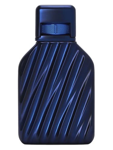 Dusk by TUMI bottle